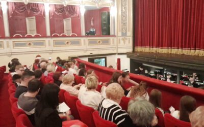 СНЕЖНА КРАЉИЦА